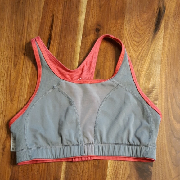 Nike Sports Bra - Picture 7 of 7